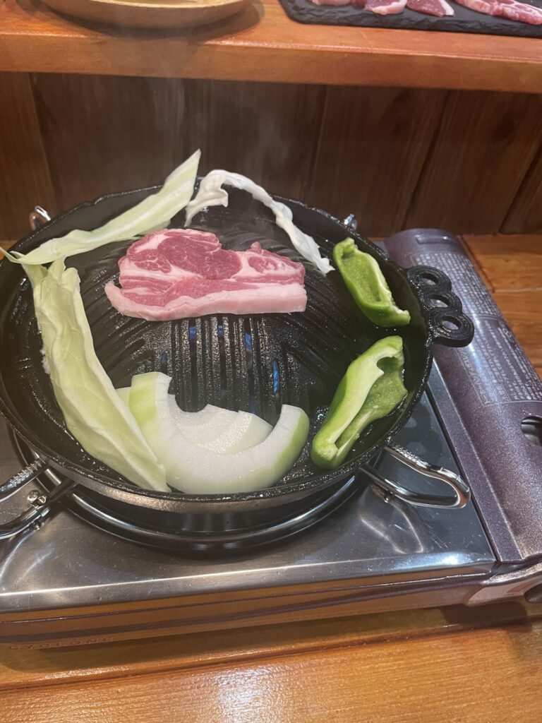アカヤバル